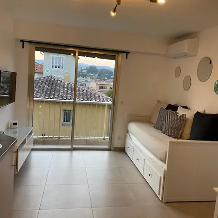 Apartment T2 Au Calme, Proche Des Plages, Climatise Et Parking Prive *